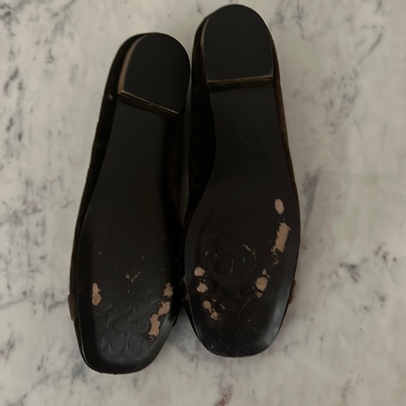 Brown and metallic gold velvet flats. - Picture 2 of 4